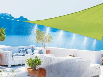 Voile d'ombrage triangulaire avec brumisateur 6 buses vert citron - Jardiline