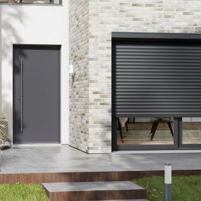 Volet roulant solaire aluminium anthracite - ouverture motorisée - Fortia - l.180 x H.215 cm