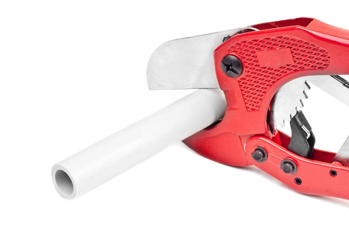 Les outils de coupe pour le plastique