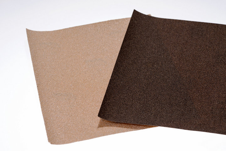 Les feuilles abrasives​