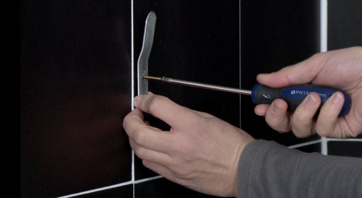Fixation des pattes