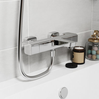 Collection robinet et colonne de douche Teesta