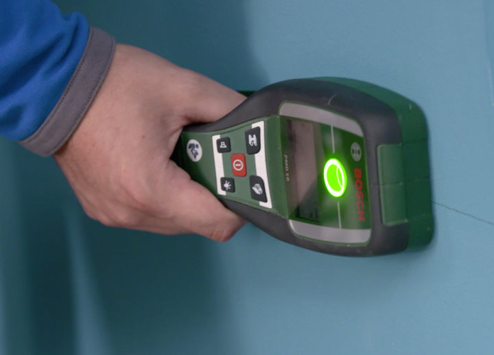 Comment utiliser un détecteur de matériaux