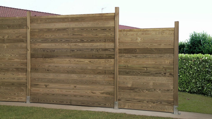 Comment poser des panneaux à composer en bois ?