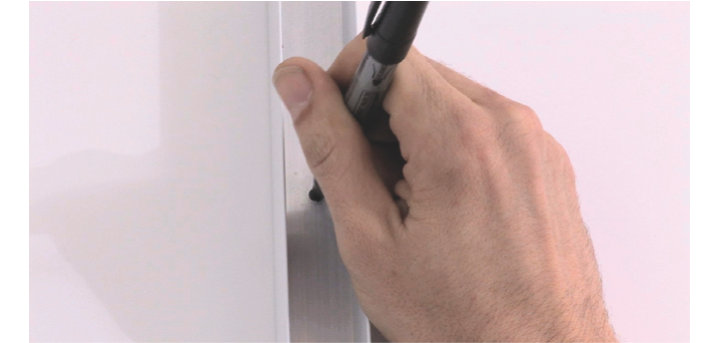 Comment installer un receveur et des parois de douche ?