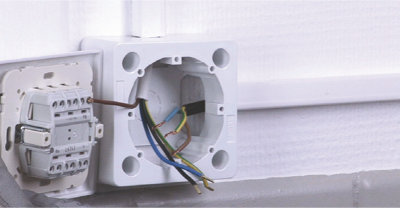 Installer un volet roulant à sangle