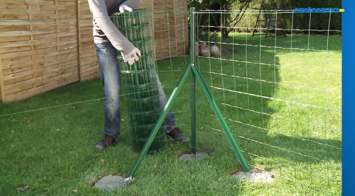 Comment poser un grillage en rouleau ?