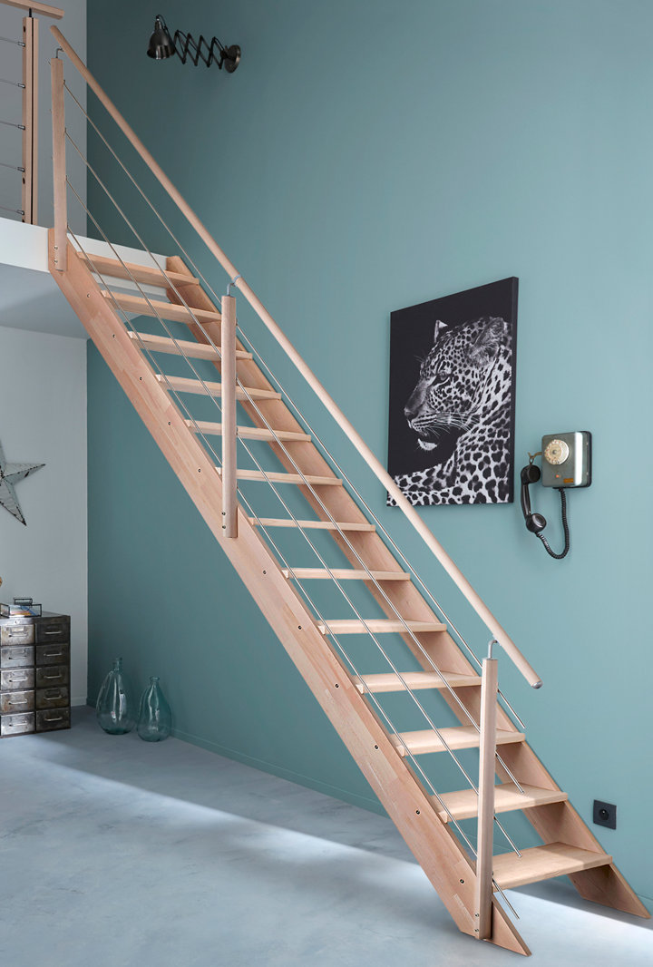 La pose d'un escalier droit