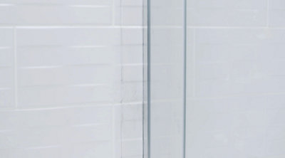 Comment changer une porte et une paroi de douche