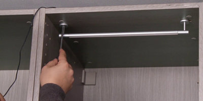 Comment poser des éclairages dans votre dressing