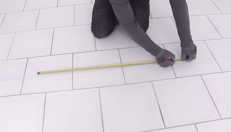 Report de l'emplacement de la future porte au sol