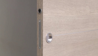 Procédez ensuite à la fixation
