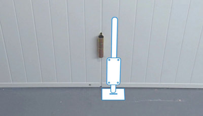 https://media.castorama.fr/is/image/KingfisherDigital/BUILDING-JOINNERY-POSE-PORTE-GARAGE-COUL-23~274d4845042bd7107df5818b78f7ec03391852fc