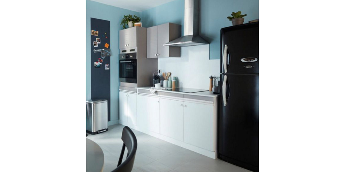 Réfrigérateur : comment mettre une façade de frigo encastrable ?