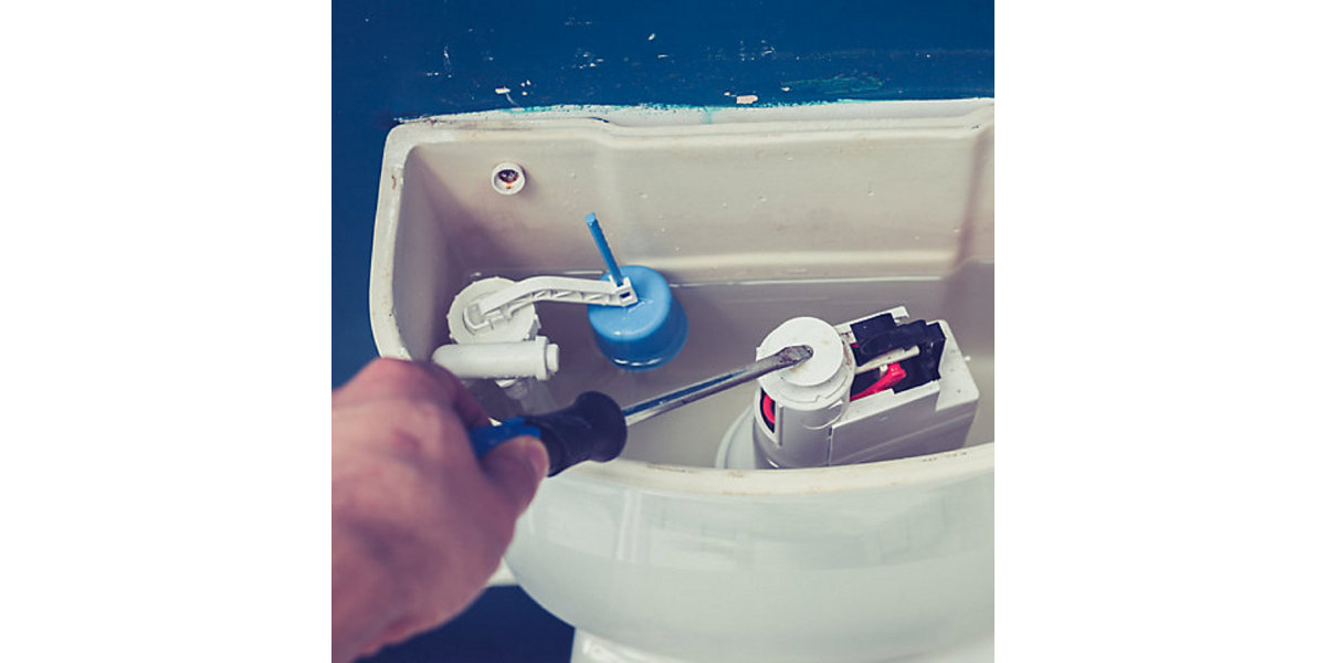 Mécanisme de chasse d'eau avec bouton double flux pour réservoir WC