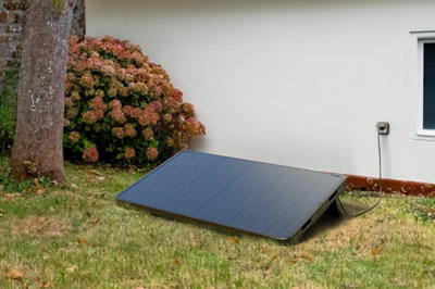 La plupart des installations plug and play sont destinées à une fixation au sol ou sur une surface plane comme une toiture plate ou un balcon.