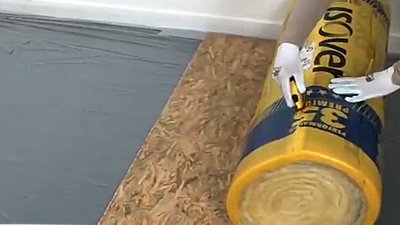 Ouvrez ensuite un rouleau de laine