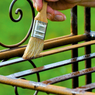 Tables et chaises en fer forgé​