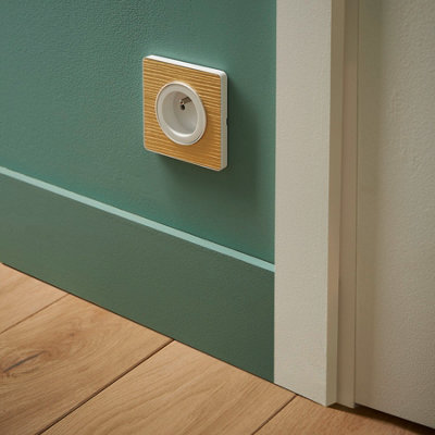 Les outils pour l’installation d’une prise électrique
