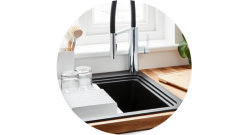 Evier et robinet de cuisine