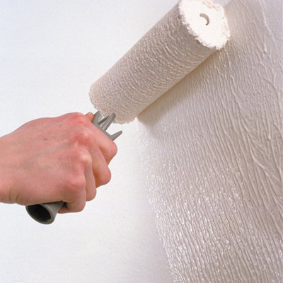 Appliquez la peinture sur le mur​