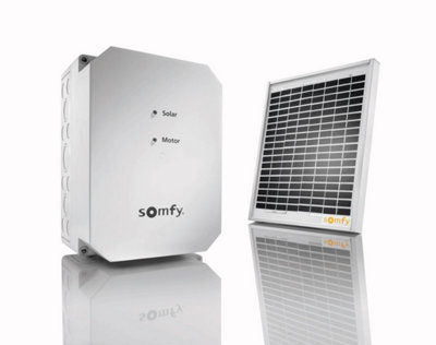 Zoom sur un kit solaire pour motorisation de portail