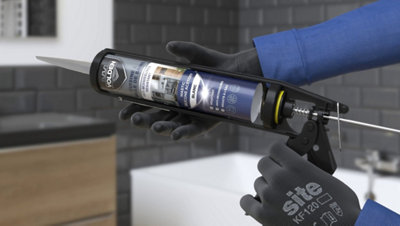 Mettez ensuite en place la cartouche