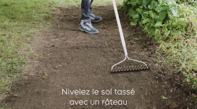 Comment installer un gazon en rouleau ?