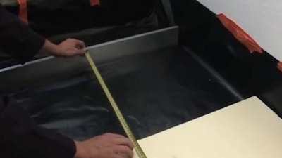 Prenez ensuite toutes les mesures de découpe correspondantes de façon à pouvoir emboîter vos plaques les unes dans les autres.