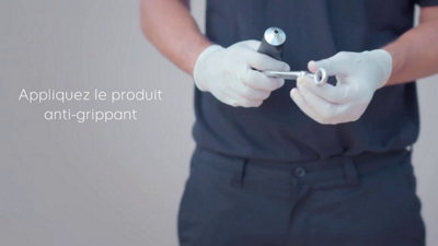 9. Appliquez le produit anti-grippant. ​