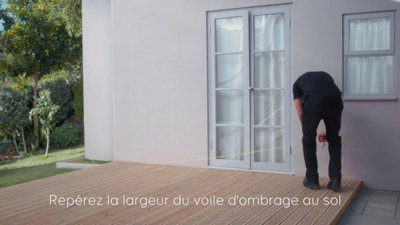 3. Repérez ensuite la largeur du voile d’ombrage au sol. ​
