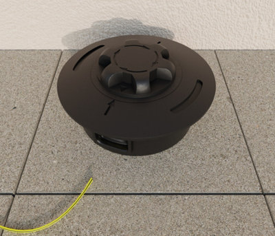 alignez les flèches sur le capot de la tête