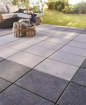 Une belle terrasse en dalle béton