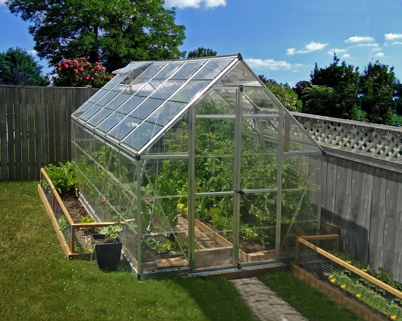 Quelle serre choisir pour votre jardin ?