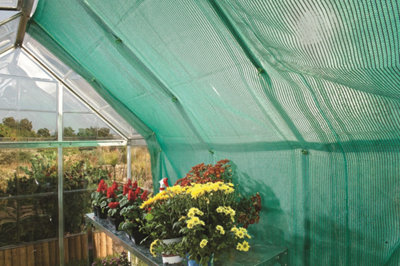 comment-choisir-une-serre-de-jardin-entretien-du-jardin-castorama-fr