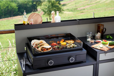 Plaque de cuisson en acier