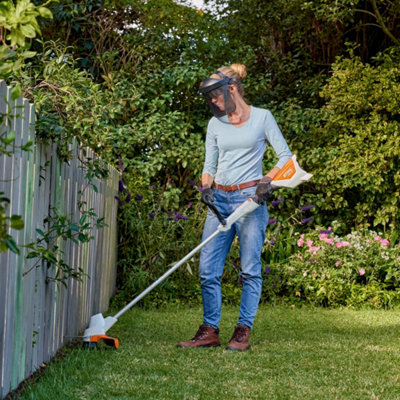 Comment débroussailler en toute sécurité
