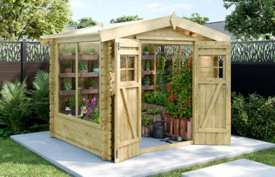 abri de jardin aménagé en serre potager