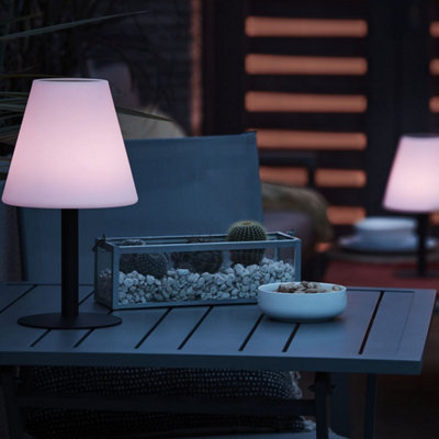 En tête d’affiche des luminaires outdoor