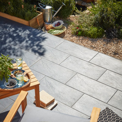 Carrelage terrasse gris foncé