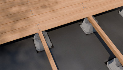 Illustration de la fixation des lames de terrasse sur les lambourdes
