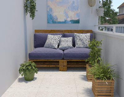 Pour un aménagement personnalisé de son balcon et totalement adapté à la surface extérieure, rien de mieux que les idées DIY