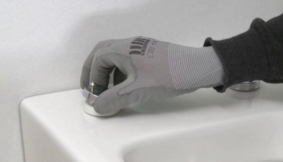 Appliquez un joint de silicone