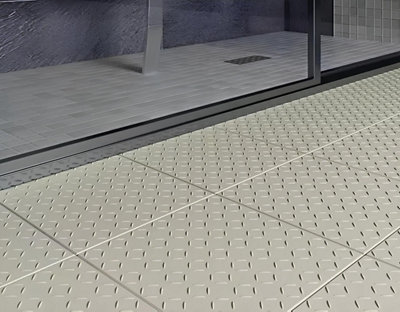 Exemple d'un carrelage sol antidérapant
