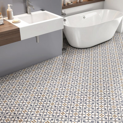 Carreaux de ciment dans une salle de bains
