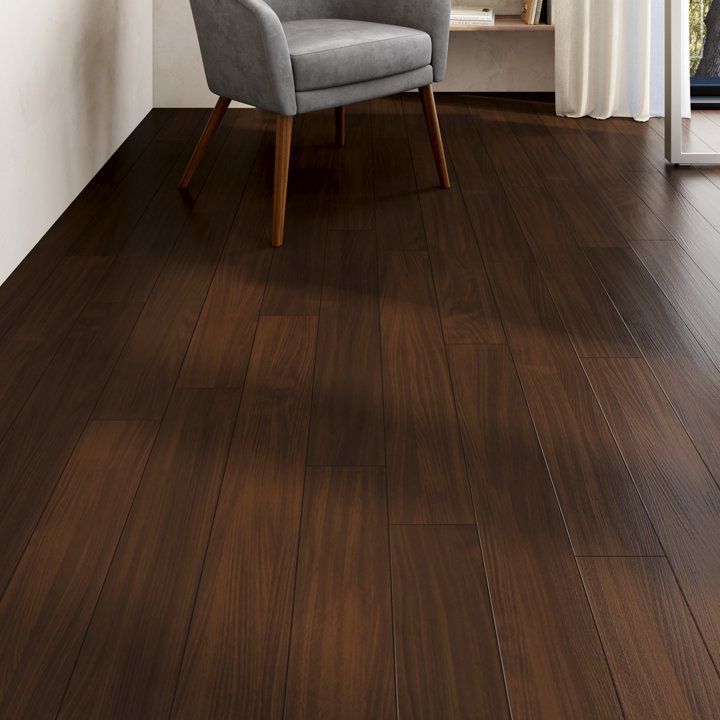 Photo d'un parquet très foncé
