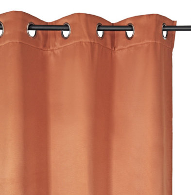 Rideau orangé oeilet