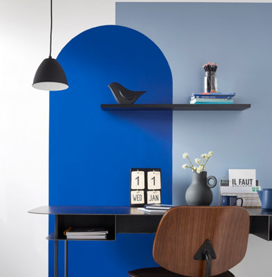 L'arche de couleur en peinture permet de trancher avec des couleurs vives