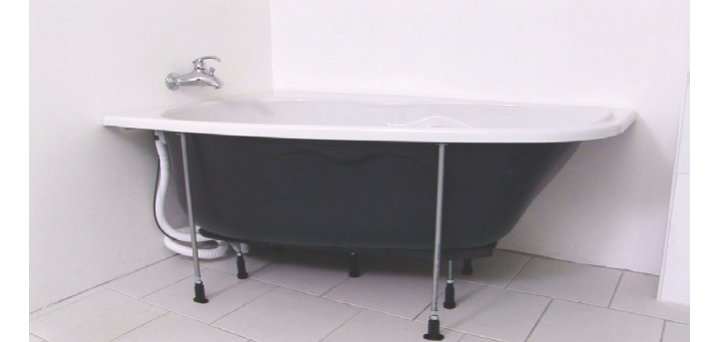 Raccorder la baignoire à l’évacuation
