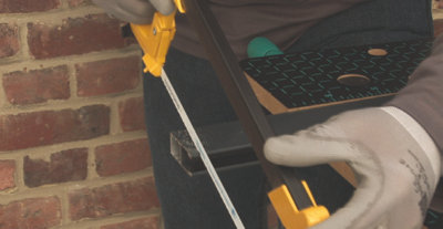 Installer un volet roulant électrique sous linteau